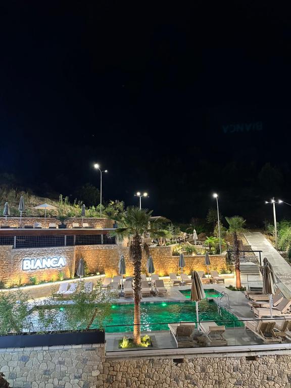   Bianca Hotel & Villa tirane