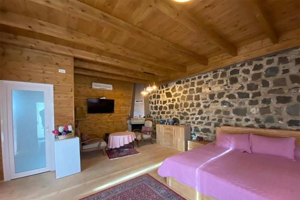 Bianca Hotel & Villa